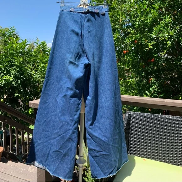Vintage 70s WRANGLER High Rise Wide Leg Jeans size 25” Waist Back Belt Detail - Picture 7 of 11